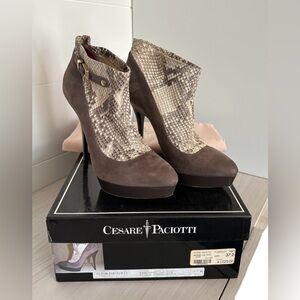 Cesare Paciotti Kandinsky Tortora Python Stretch Bootie. Size 37.5/ 6.5